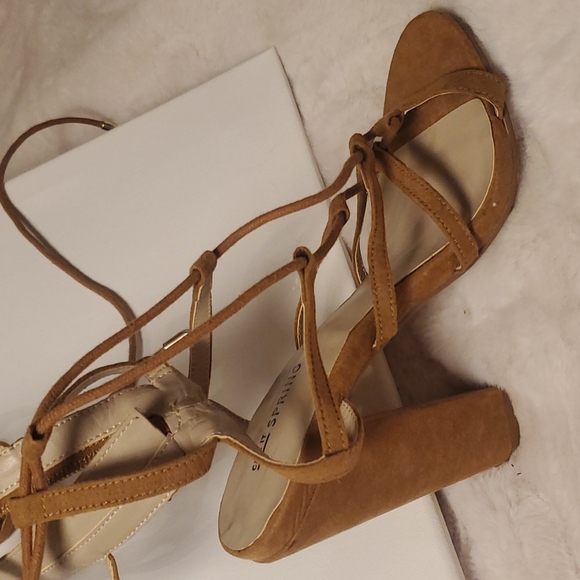 7.5 TAN GLADIATOR STRAPPY HEEL SANDALS! *CALL IT SPRING* - Picture 6 of 6